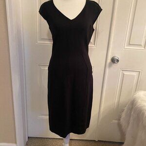 Ann Taylor Black Fitted Midi Dress size 0